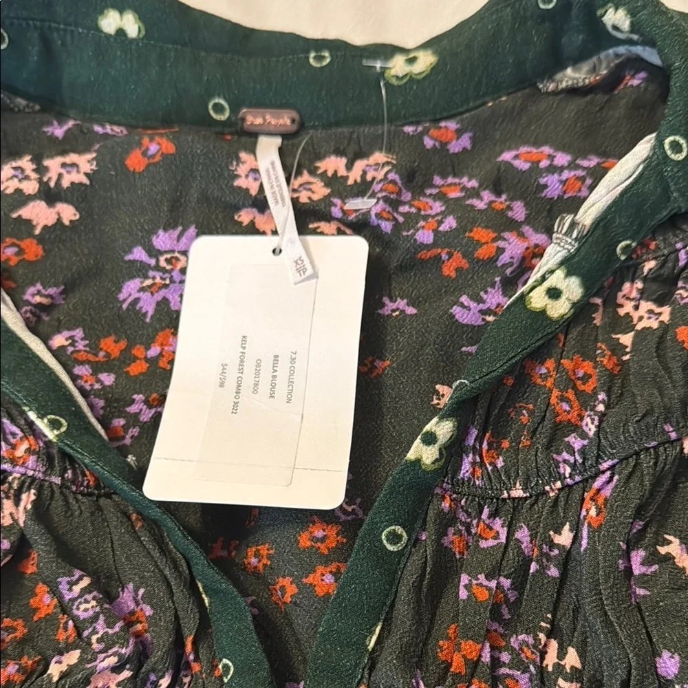 Free People details care